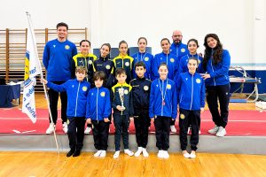 Melissa Perez, à direita, acompanha as equipas do Trampolins Clube de Leiria